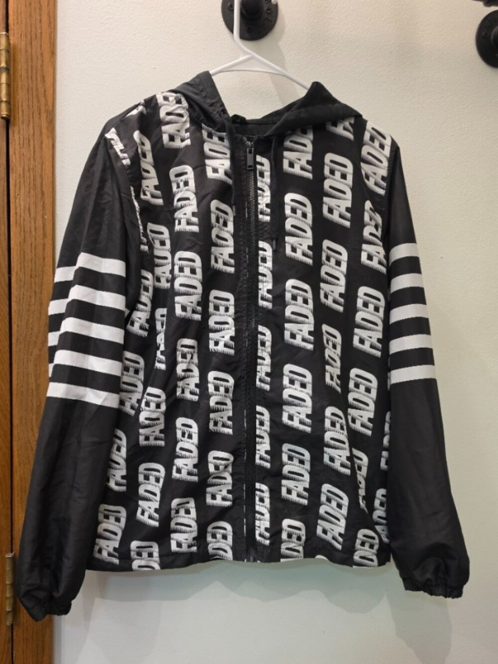 Five By Five Faded Graphic Hooded Windbreaker Jacket Black White Size M